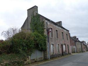 Plouneour Menez 7.JPG